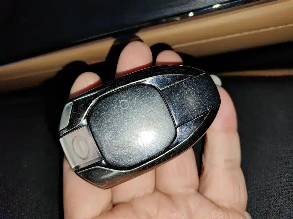 Trumpchi ES9 2024 PHEV 143km Traveler Max — миниатюра 9