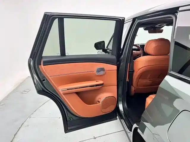 Trumpchi S7 2025 180km/h Ultra AWD LiDAR Edition — миниатюра 22