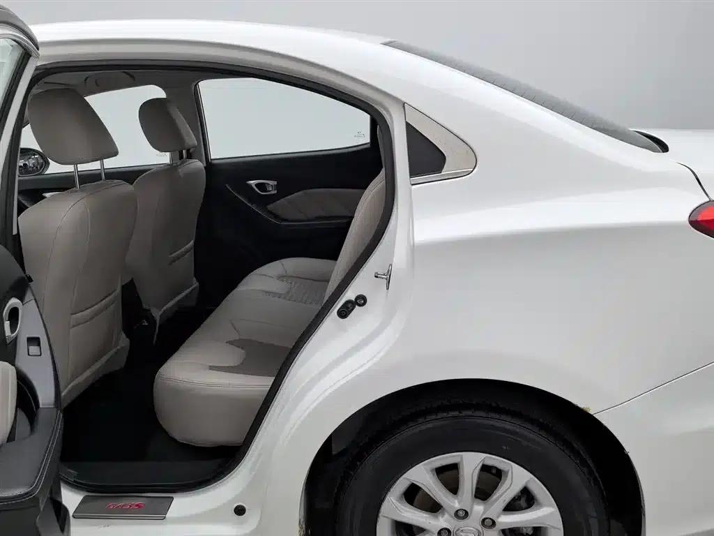 Trumpchi GA3S Vision 2014 1.6L Manual Elite Edition — миниатюра 15