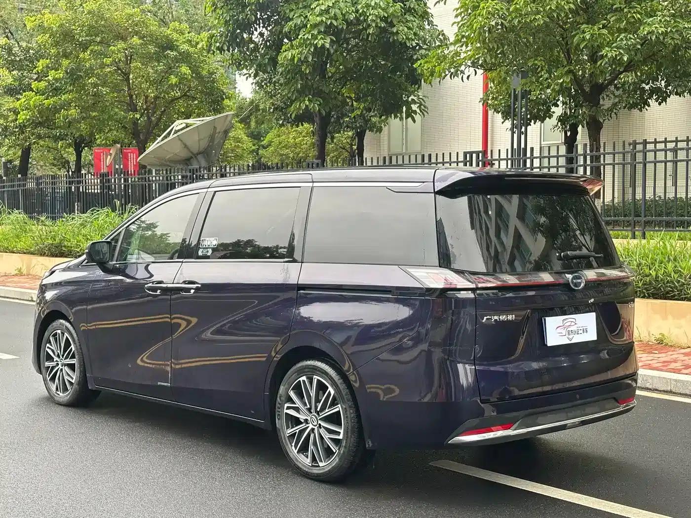 Trumpchi E8 2024 Glory Series 2.0L Glory Edition — миниатюра 6