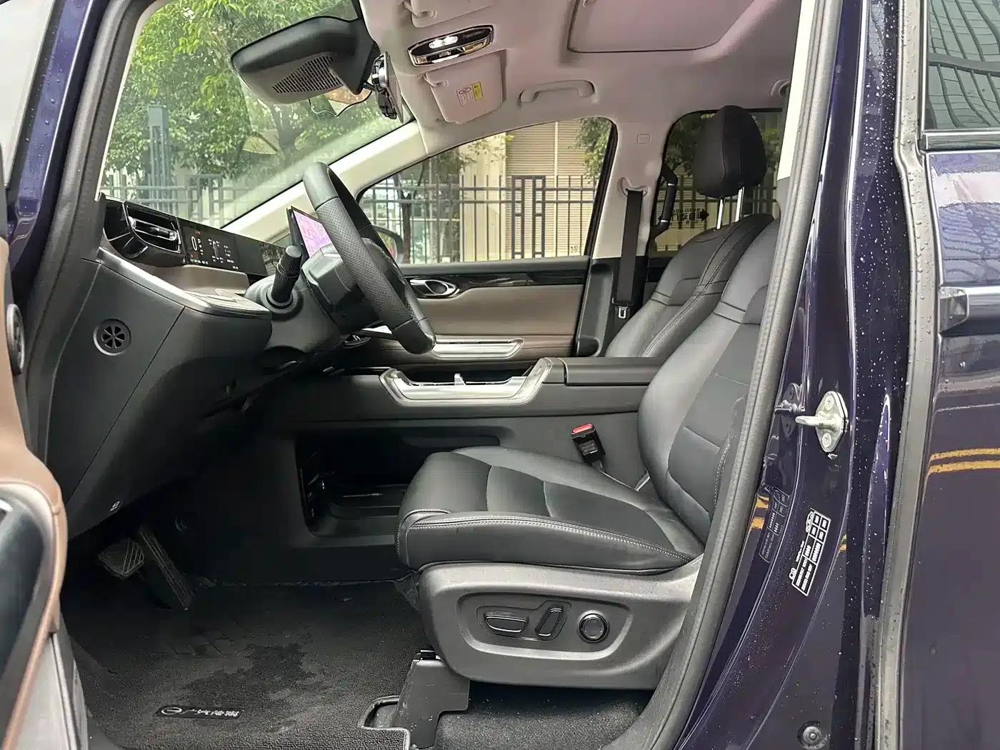 Trumpchi E8 2024 Glory Series 2.0L Glory Edition — миниатюра 10