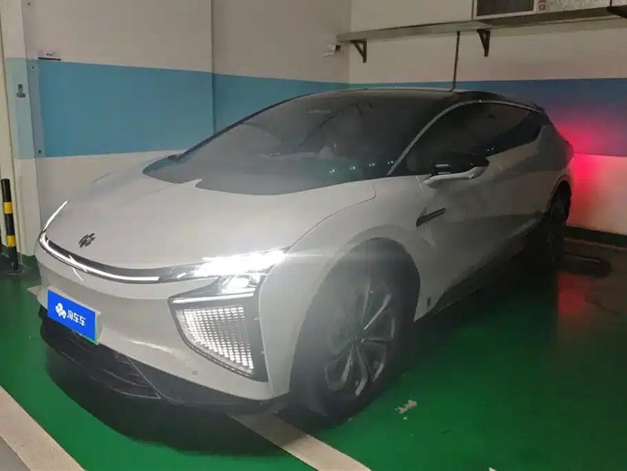 HiPhi X 2021 Founder Edition 6-seater — миниатюра 1
