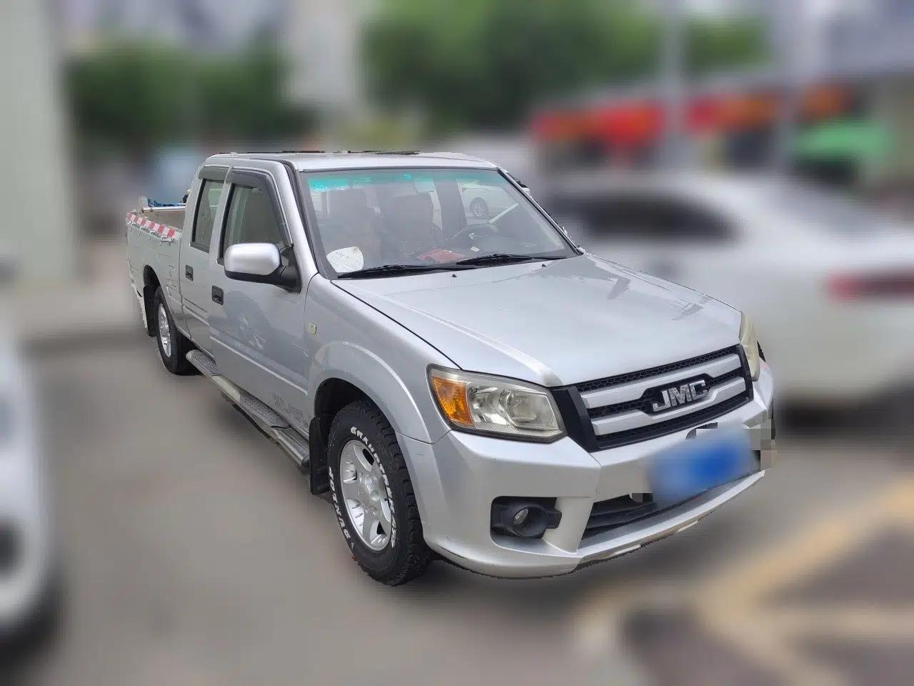 JMC Baodian 2016 2.8T New Value-Added Diesel Two-Wheel Drive Extended Cargo Basic Version JX493ZLQ4F — миниатюра 3