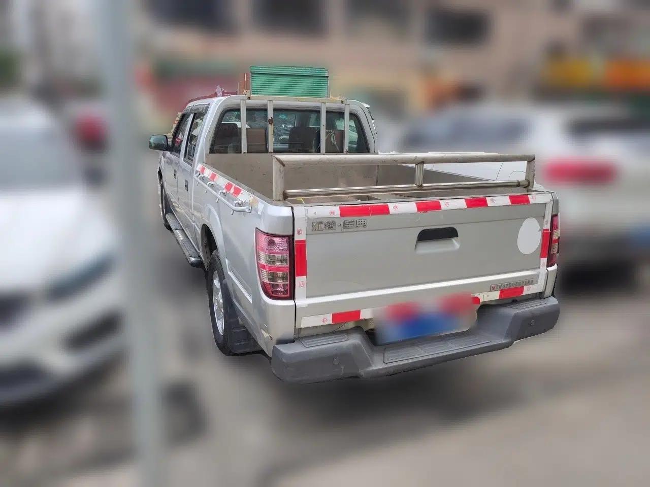 JMC Baodian 2016 2.8T New Value-Added Diesel Two-Wheel Drive Extended Cargo Basic Version JX493ZLQ4F — миниатюра 4