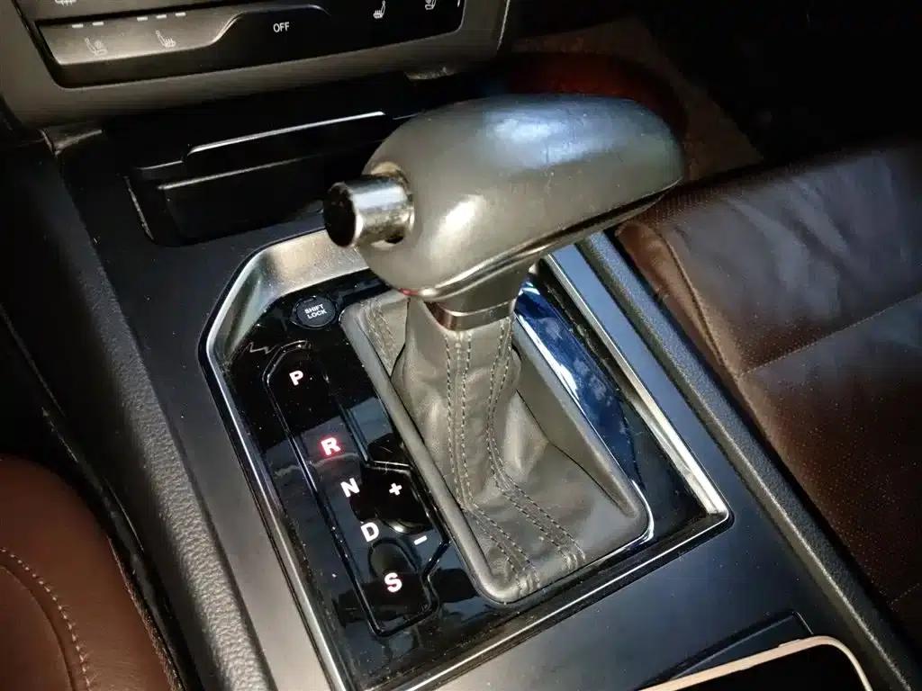 Hongqi H7 2018 2.0T Elite Edition — миниатюра 14