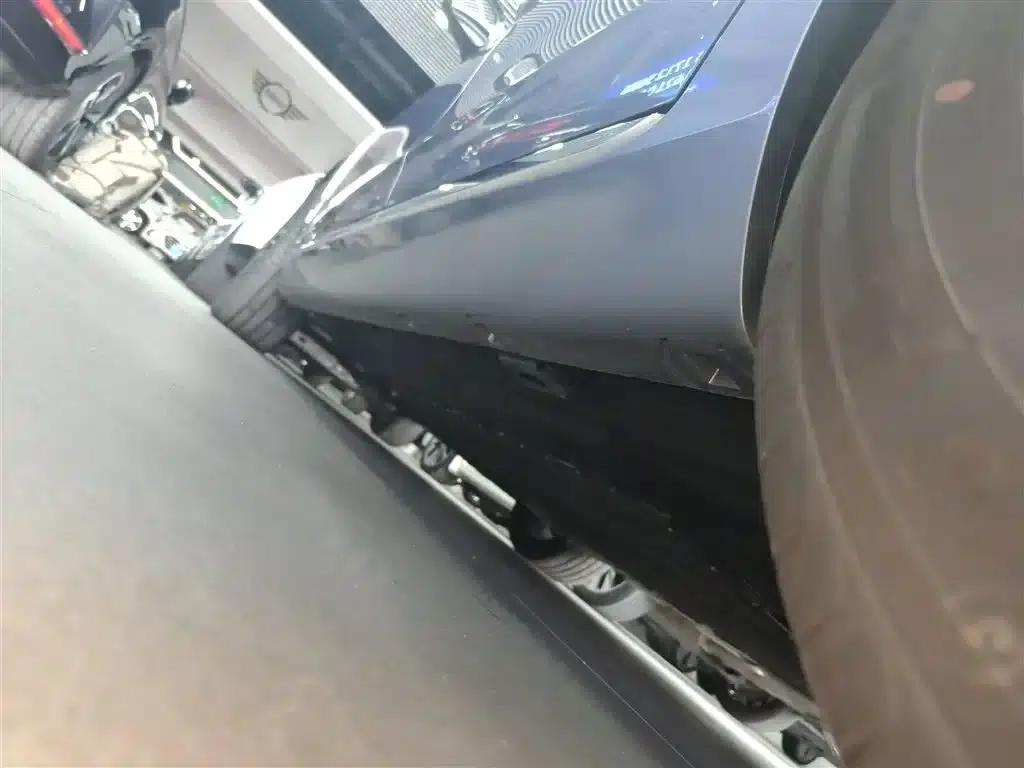 Hongqi H5 PHEV 2025 Model 170 Super Hybrid — миниатюра 22