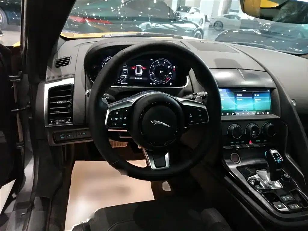 2021 Jaguar F-TYPE P380 AWD R-Dynamic Coupe — миниатюра 3