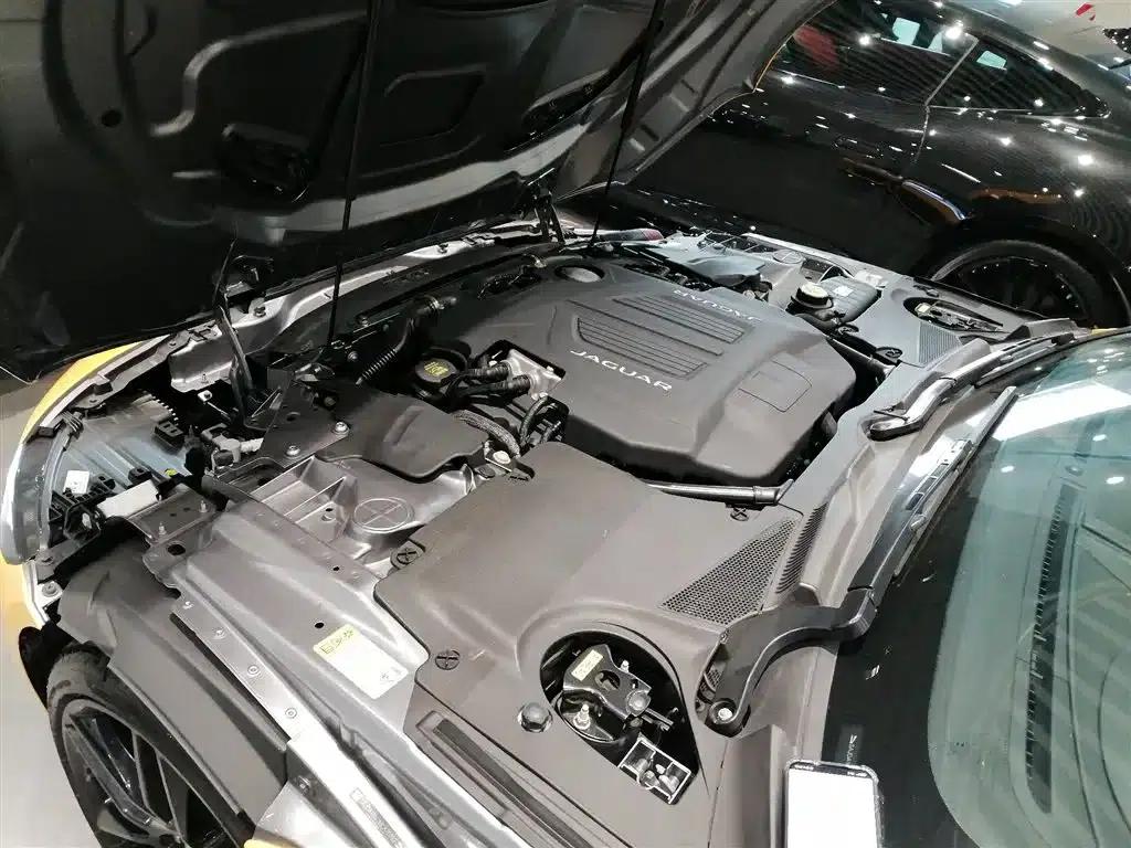 2021 Jaguar F-TYPE P380 AWD R-Dynamic Coupe — миниатюра 10