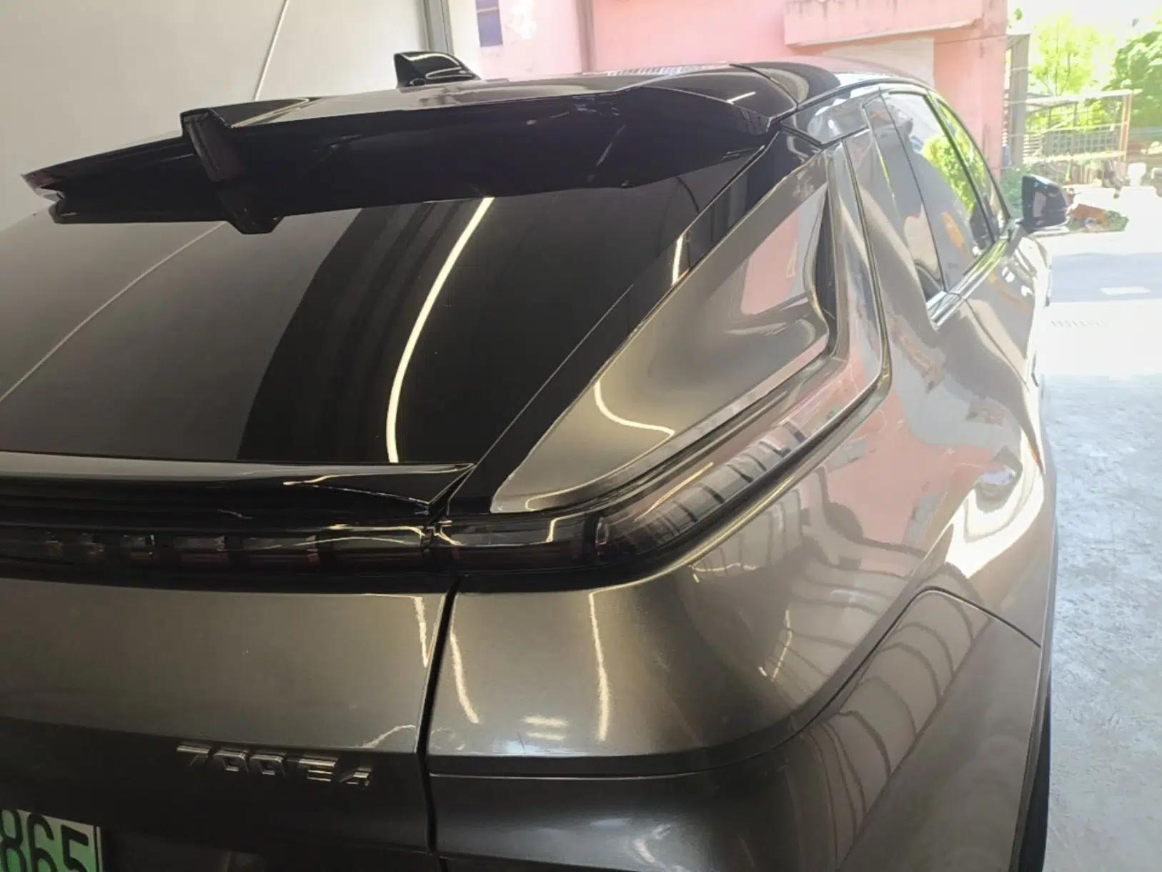 Cadillac LYRIQ 2022 Four-Wheel-Drive High-Performance Deluxe Edition — миниатюра 7