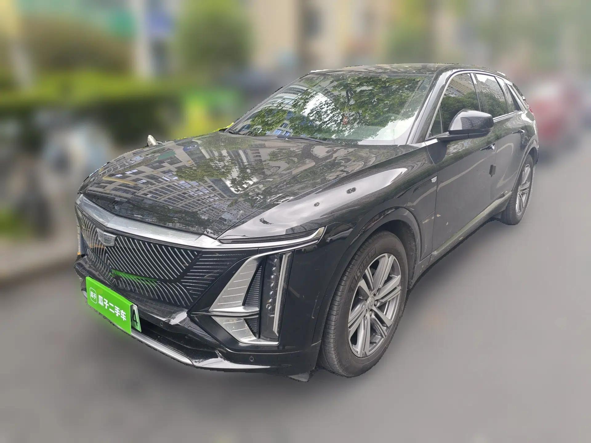 Cadillac LYRIQ 2024 Rear-Drive Standard Range Luxury Edition — миниатюра 1