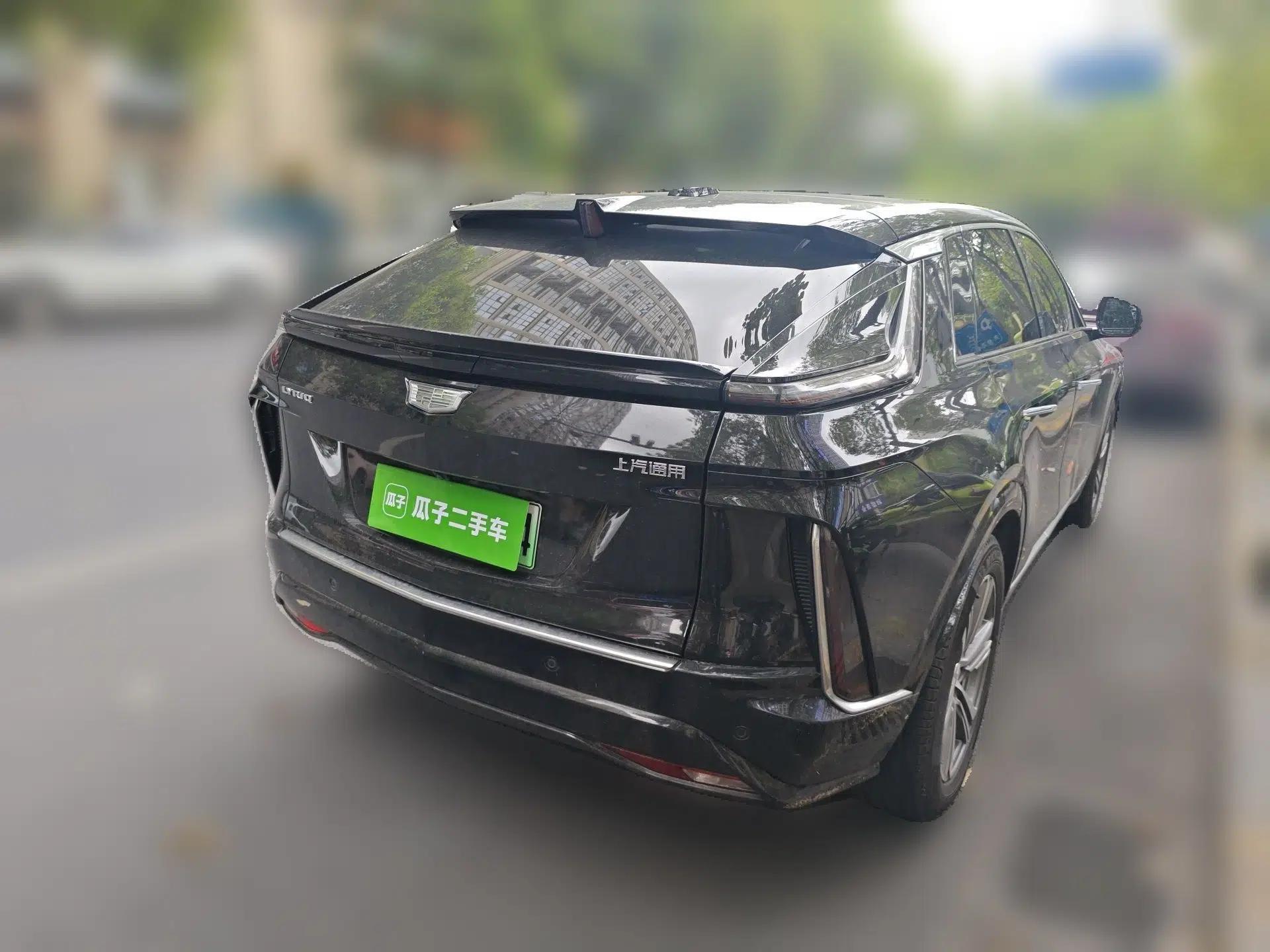 Cadillac LYRIQ 2024 Rear-Drive Standard Range Luxury Edition — миниатюра 6