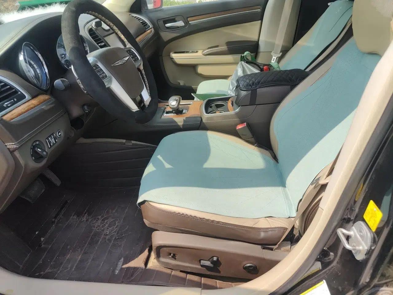 Chrysler 300C 2012 3.6L Luxury Edition — миниатюра 16