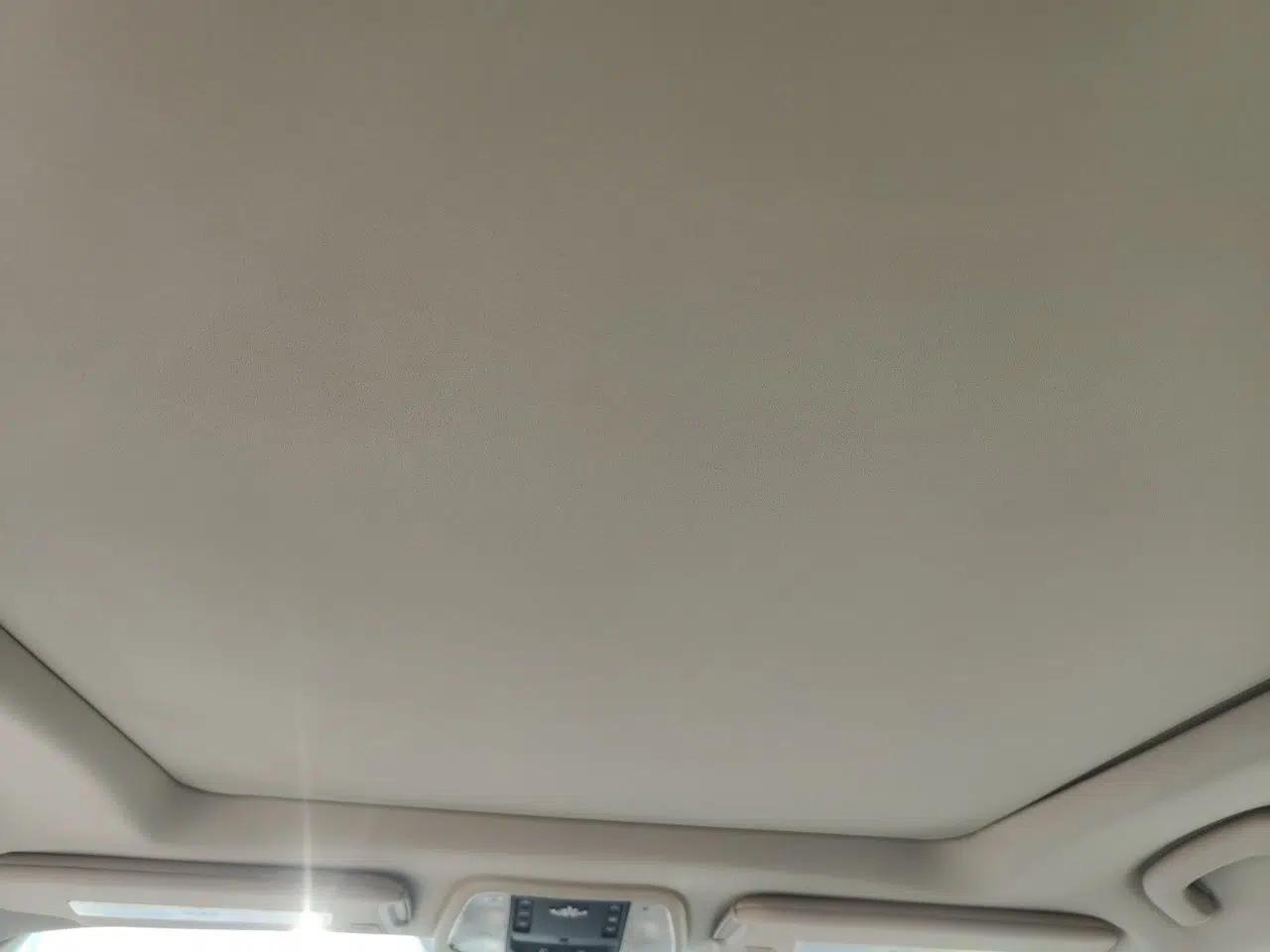 Chrysler 300C 2012 3.6L Luxury Edition — миниатюра 19
