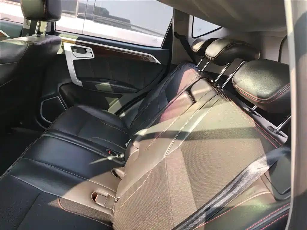 Geely GX7 2015 Sport Edition 2.0L Automatic Luxury Upgrade Version (National V Emission Standard) — миниатюра 17