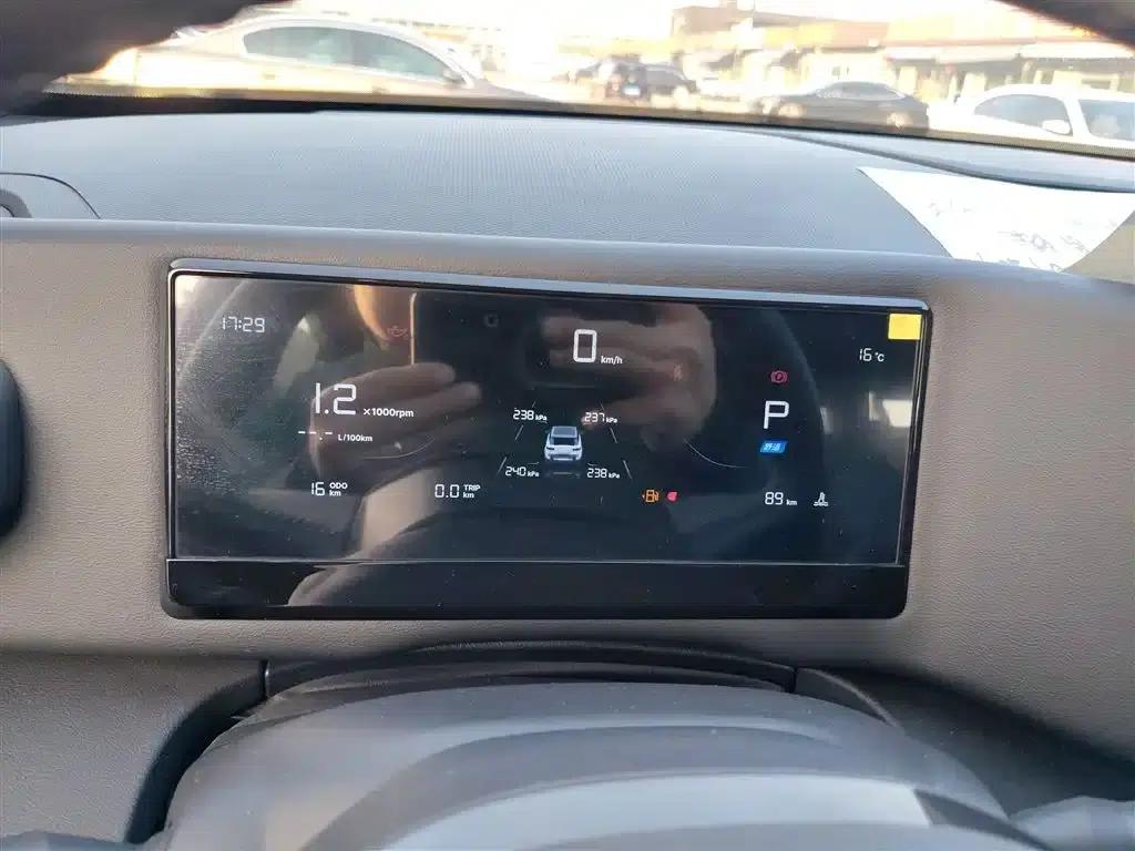 Geely Cowboy 2025 1.5TD Trendy Edition — миниатюра 12