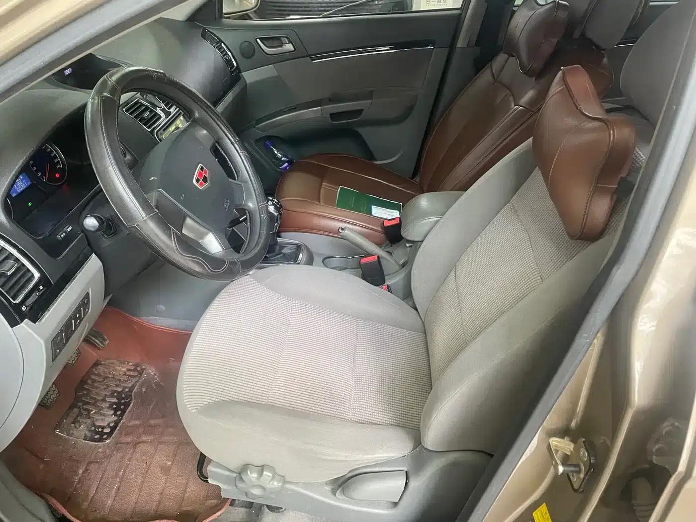 Geely Emgrand Classic 2013 Sedan 1.5L Manual Entry-Level — миниатюра 8