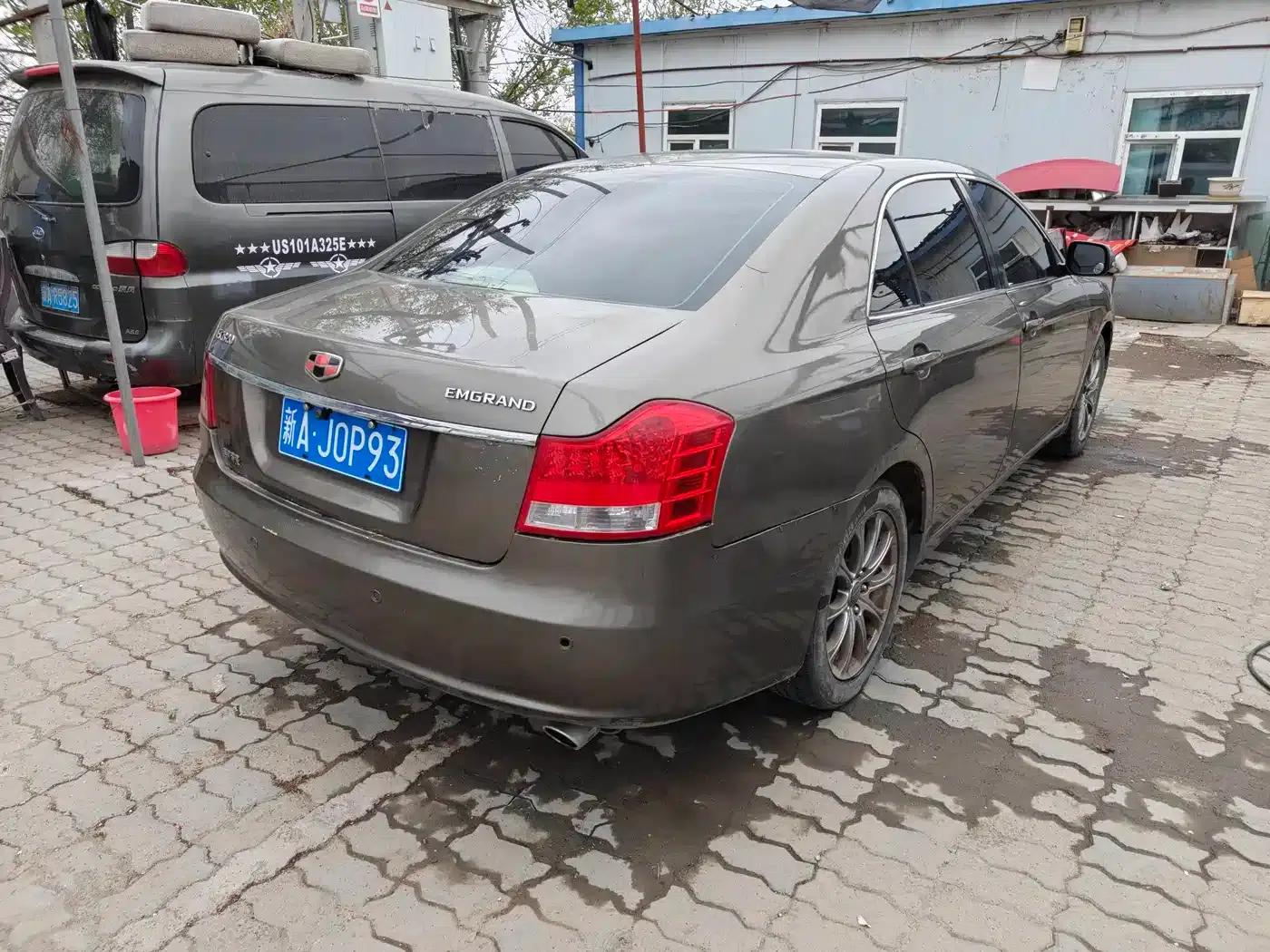 Geely EC8 2011 2.0L Automatic Luxury Edition — миниатюра 7