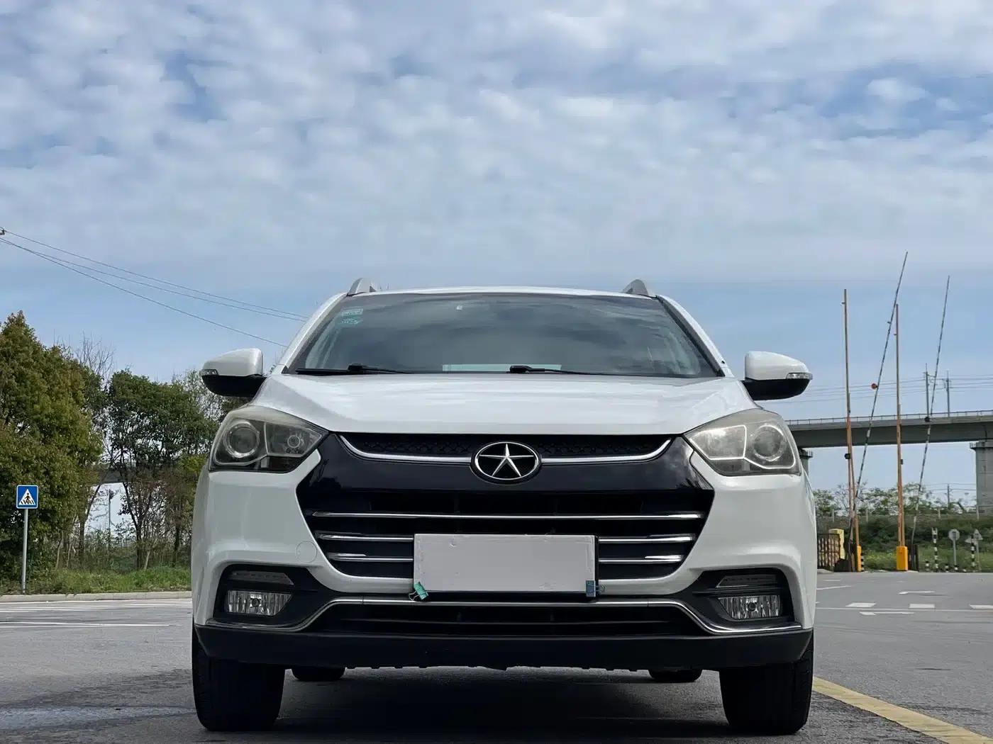 Refine S2 2015 1.5L Manual Deluxe Smart Edition — миниатюра 2