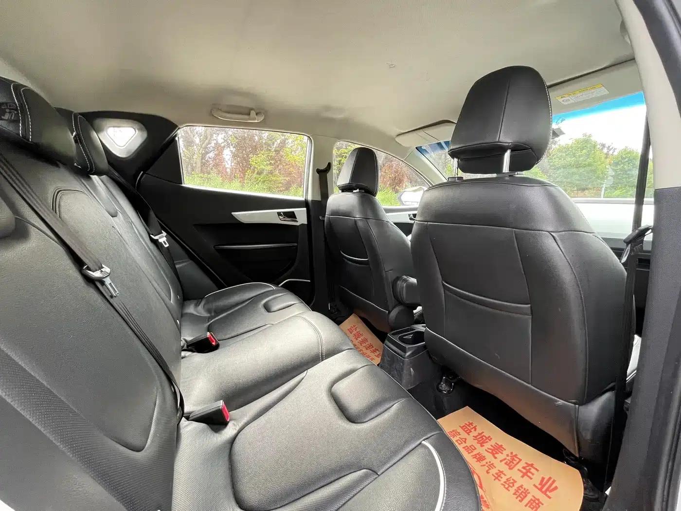 Refine S2 2015 1.5L Manual Deluxe Smart Edition — миниатюра 11
