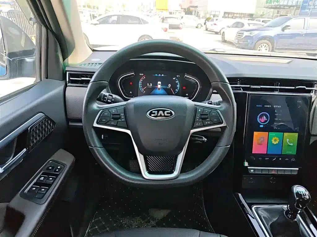 JAC T8 2021 2.4T PRO Gasoline 2WD Sharp Edition (Standard Dual 4K22D4T) — миниатюра 7