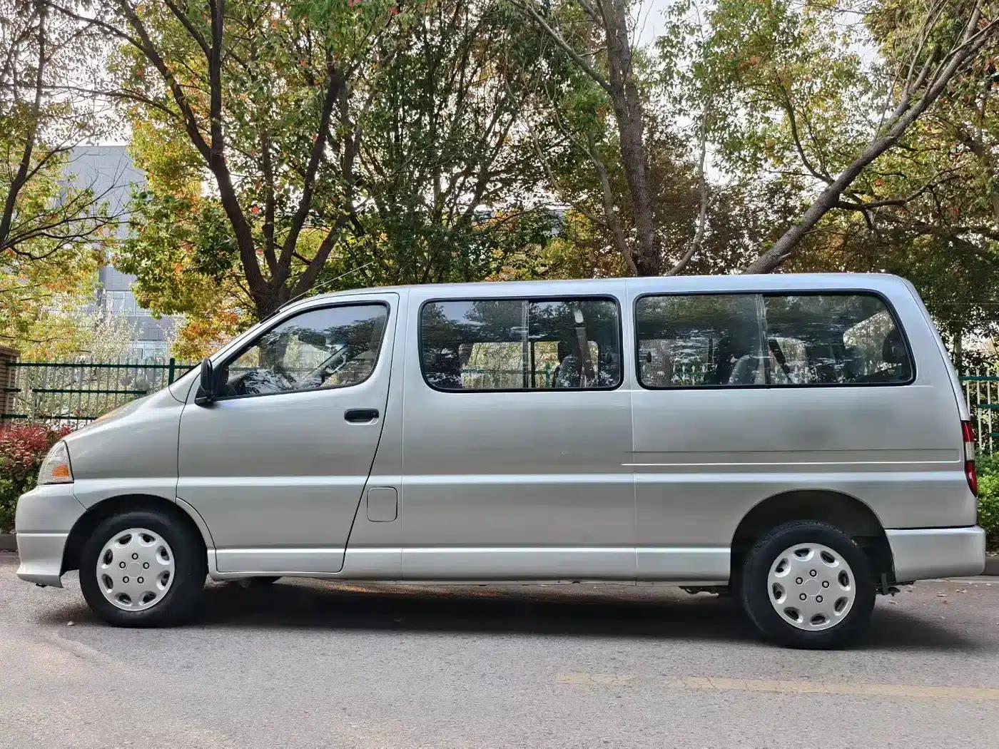 Grace 2016 2.0L Express Practical Model — миниатюра 8