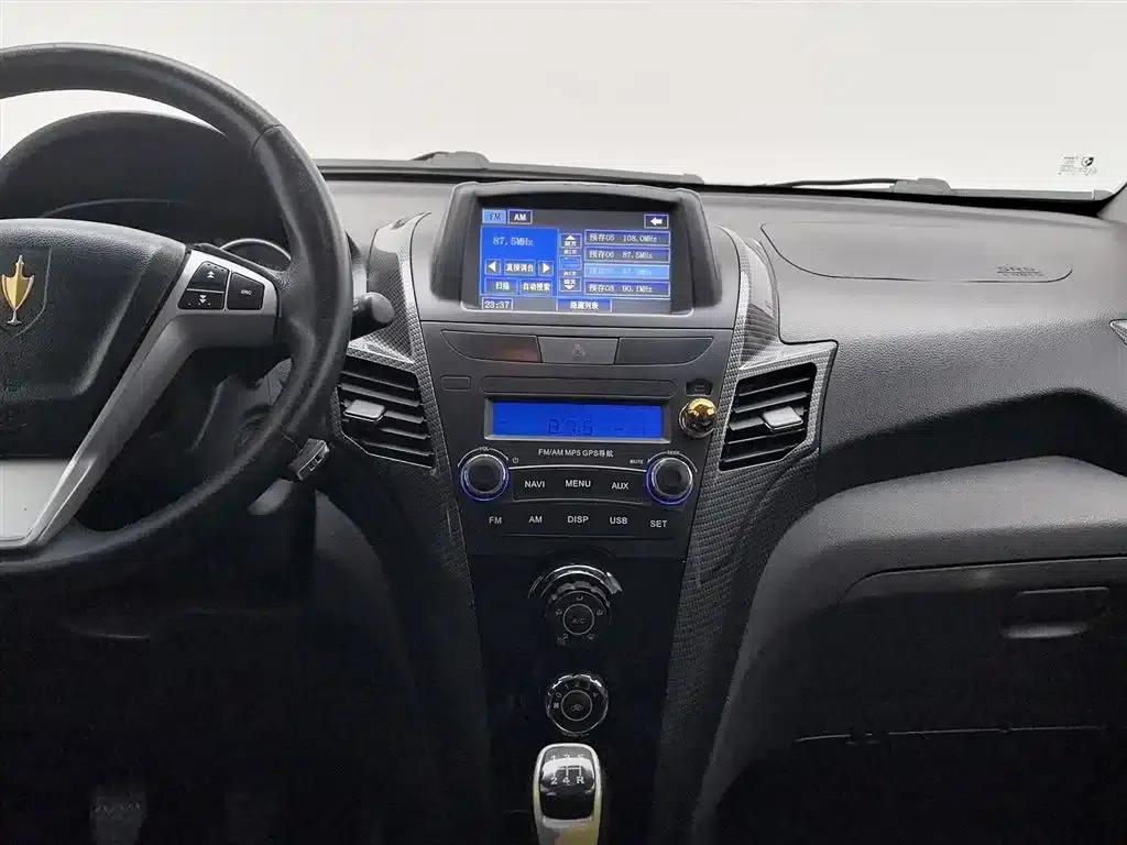 Smart S30 2014 Model 1.5L Manual Elite — миниатюра 12