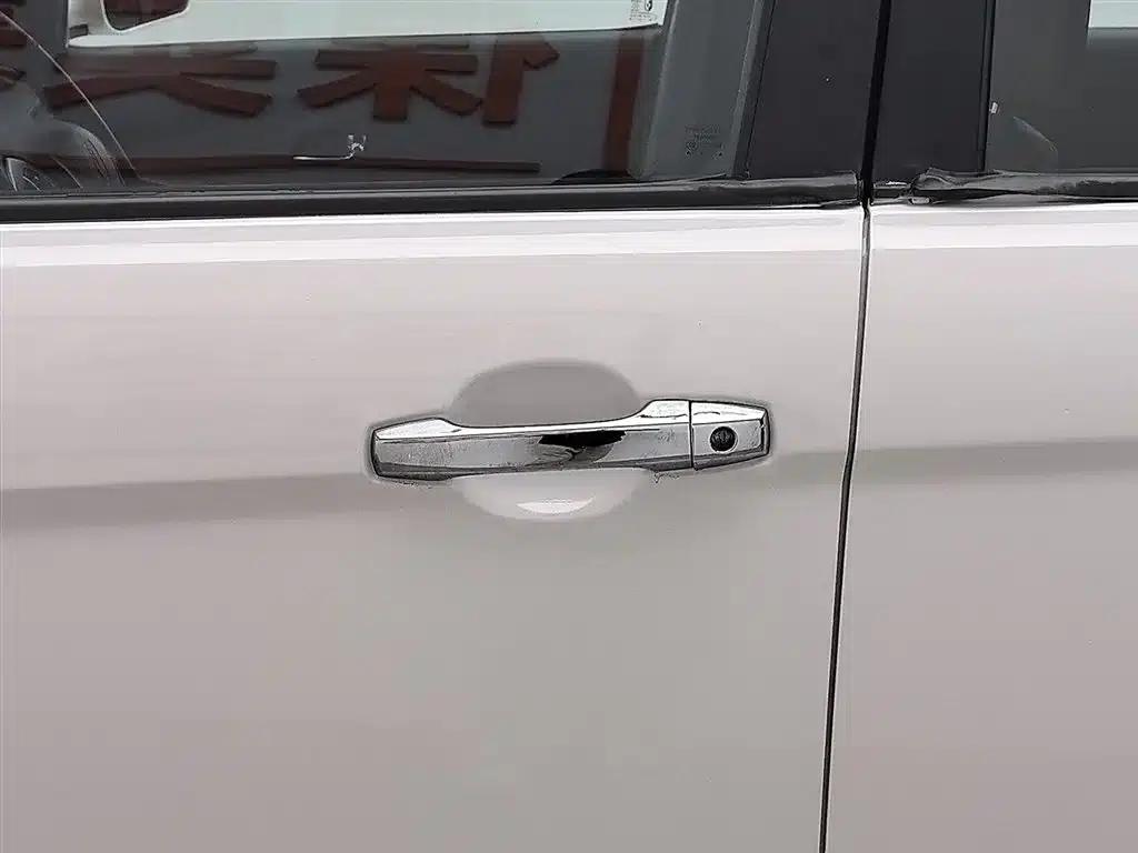 Smart S30 2014 Model 1.5L Manual Elite — миниатюра 18