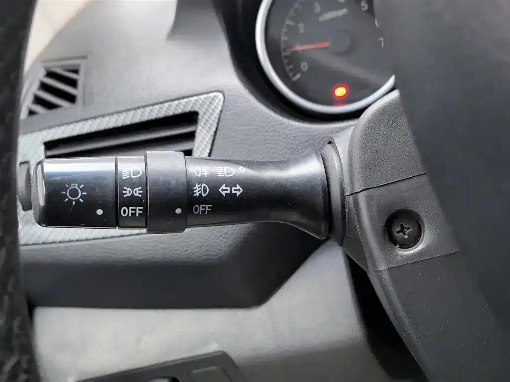 Smart S30 2014 Model 1.5L Manual Elite — миниатюра 21