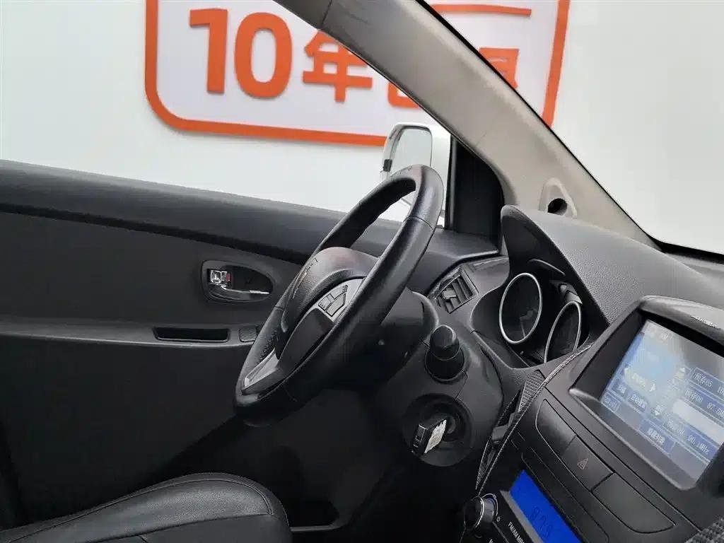 Smart S30 2014 Model 1.5L Manual Elite — миниатюра 22