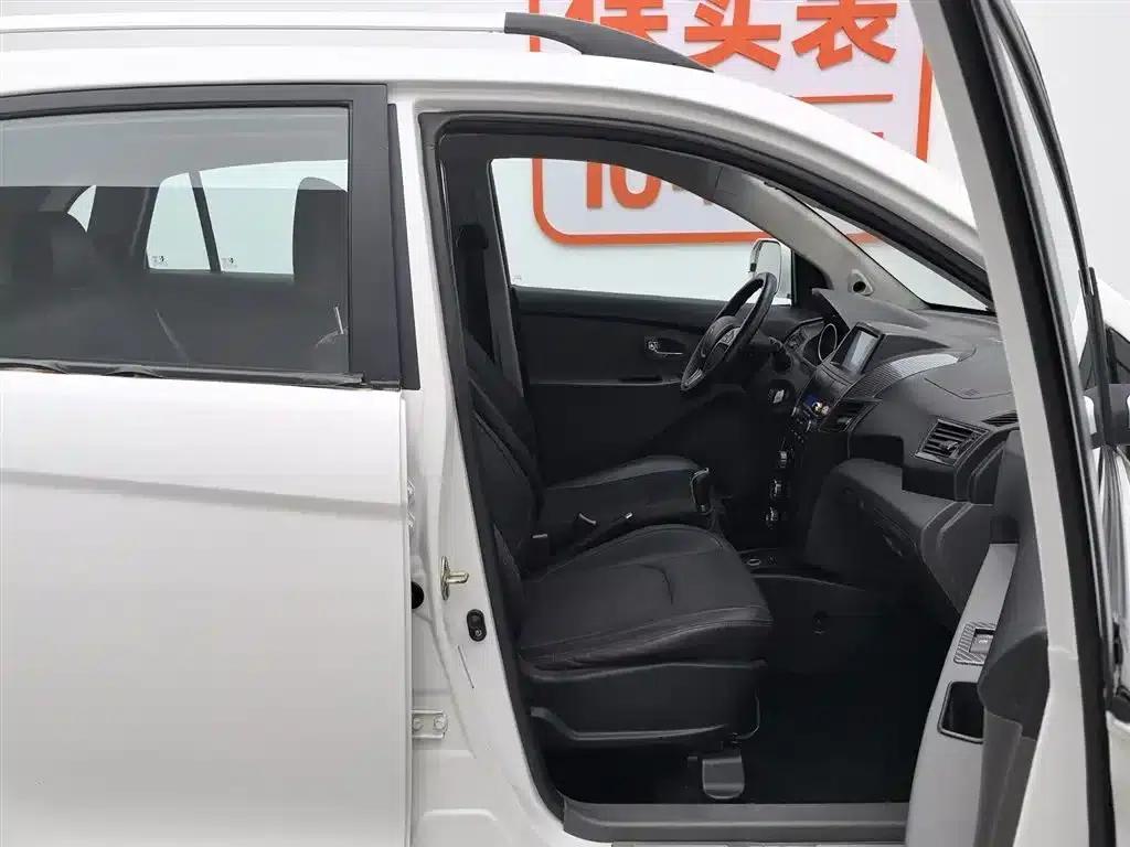 Smart S30 2014 Model 1.5L Manual Elite — миниатюра 23