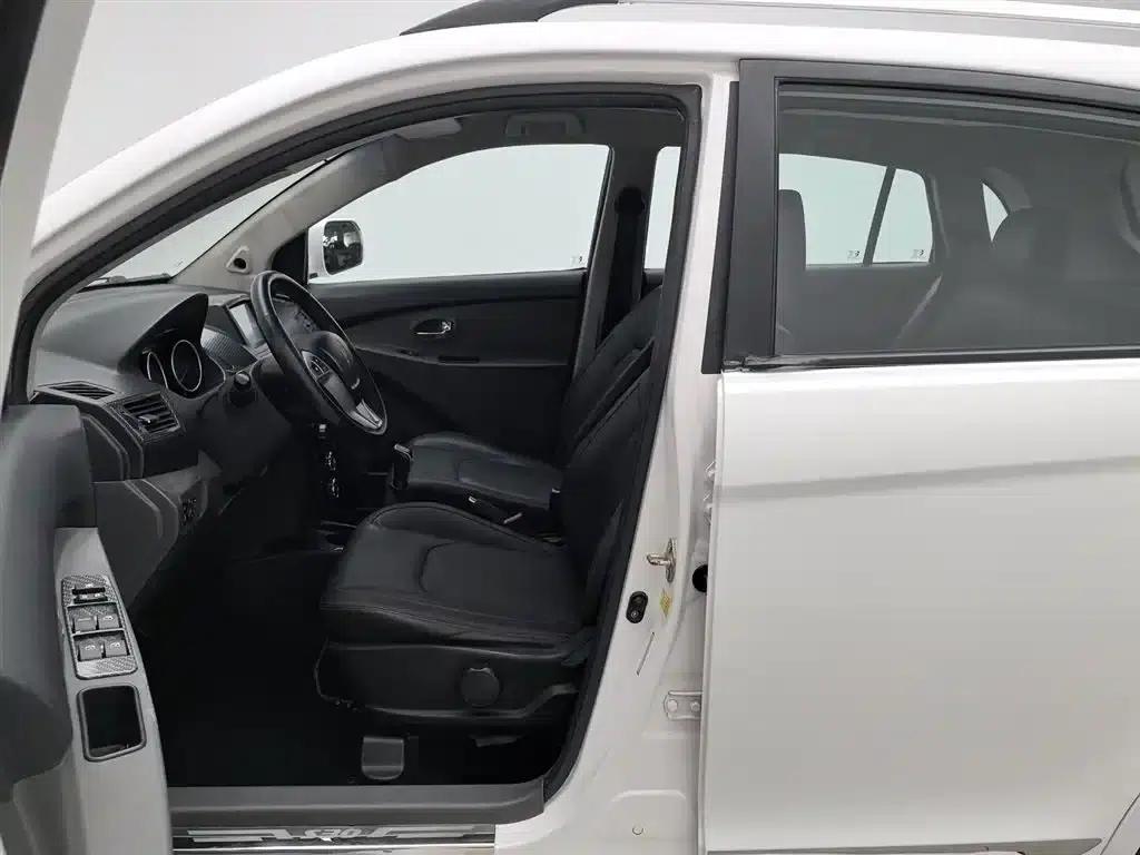 Smart S30 2014 Model 1.5L Manual Elite — миниатюра 10
