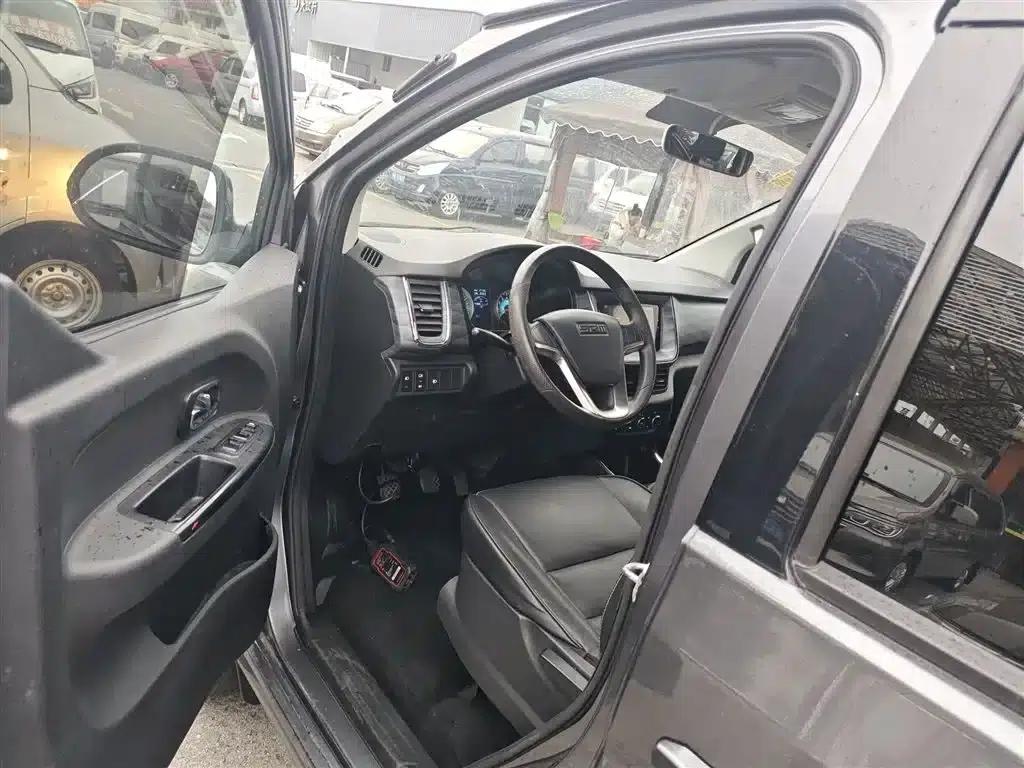 Golden Sea Lion Classic 2021 Model 1.5L Passenger Van Touring Lion 6-Seater — миниатюра 13