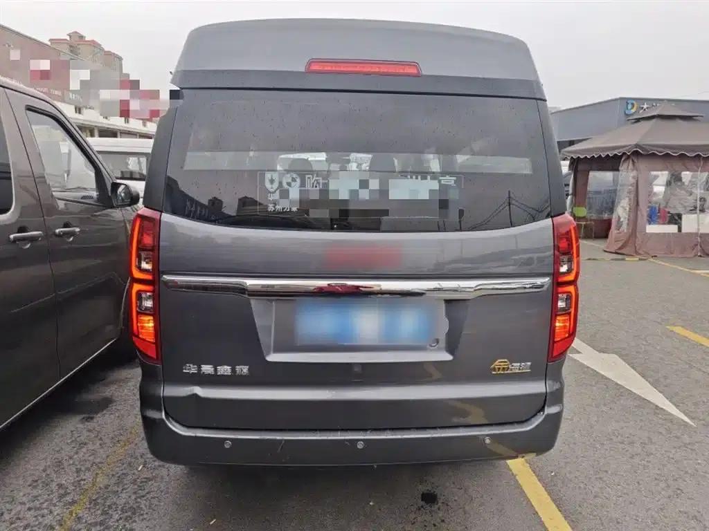 Golden Sea Lion Classic 2021 Model 1.5L Passenger Van Touring Lion 6-Seater — миниатюра 5