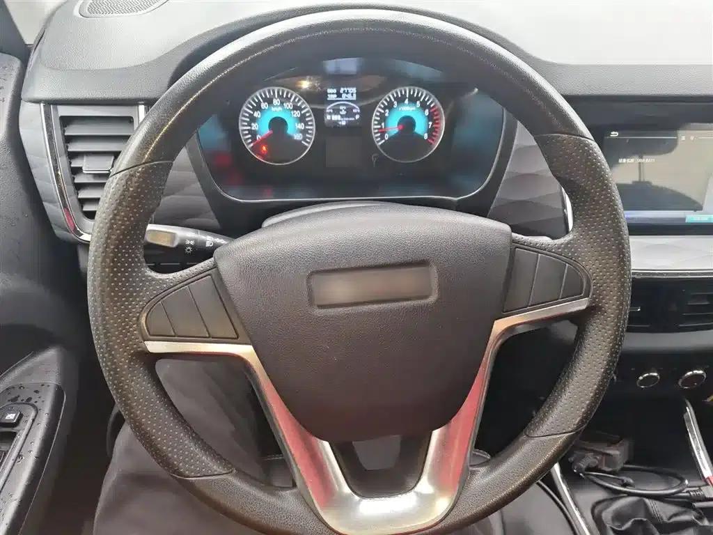 Golden Sea Lion Classic 2021 Model 1.5L Passenger Van Touring Lion 6-Seater — миниатюра 8