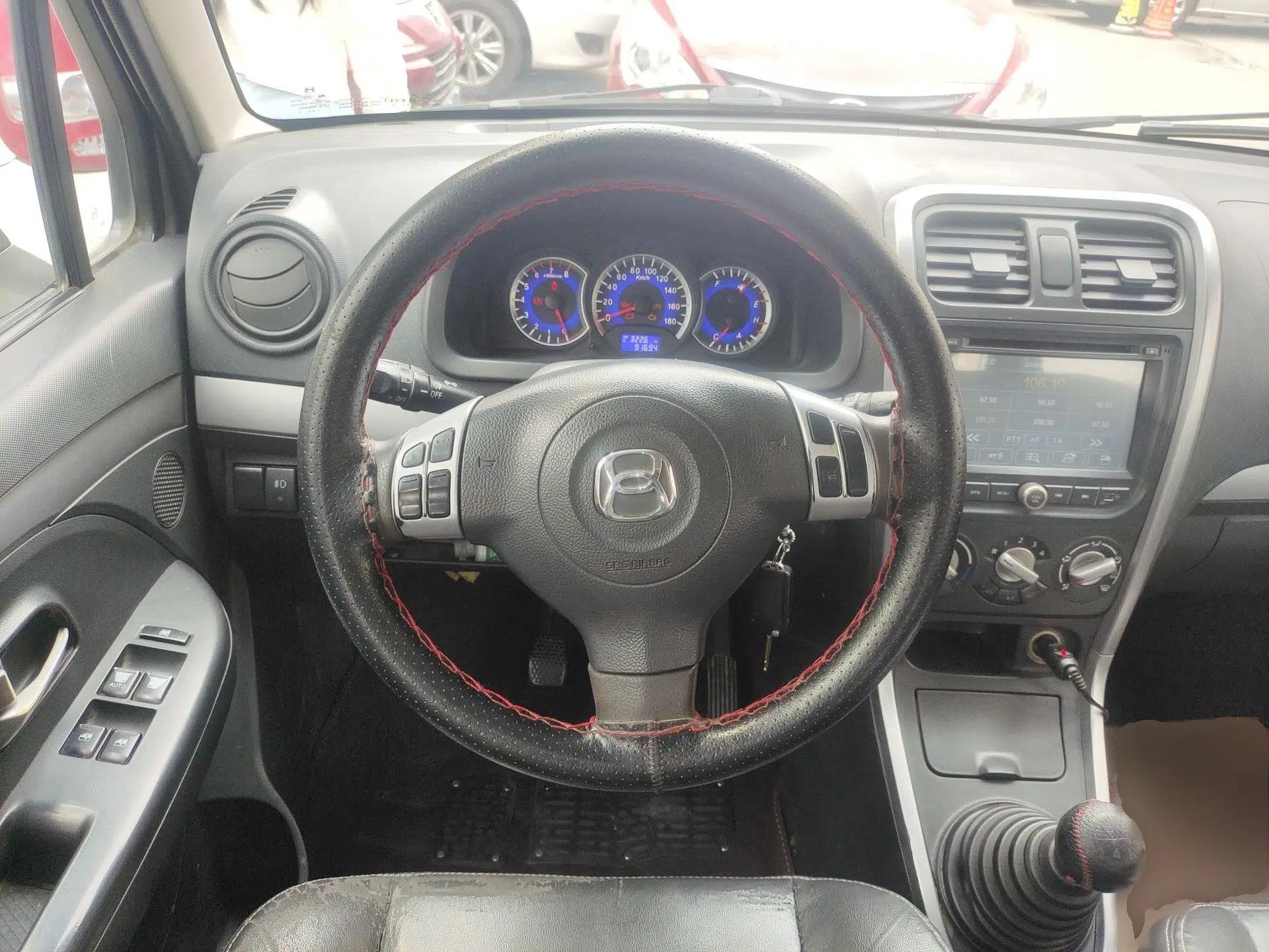 Suzuki Wagon R X5 2013 Cruise Edition 1.4L VVT Luxury Model China IV Standard — миниатюра 11