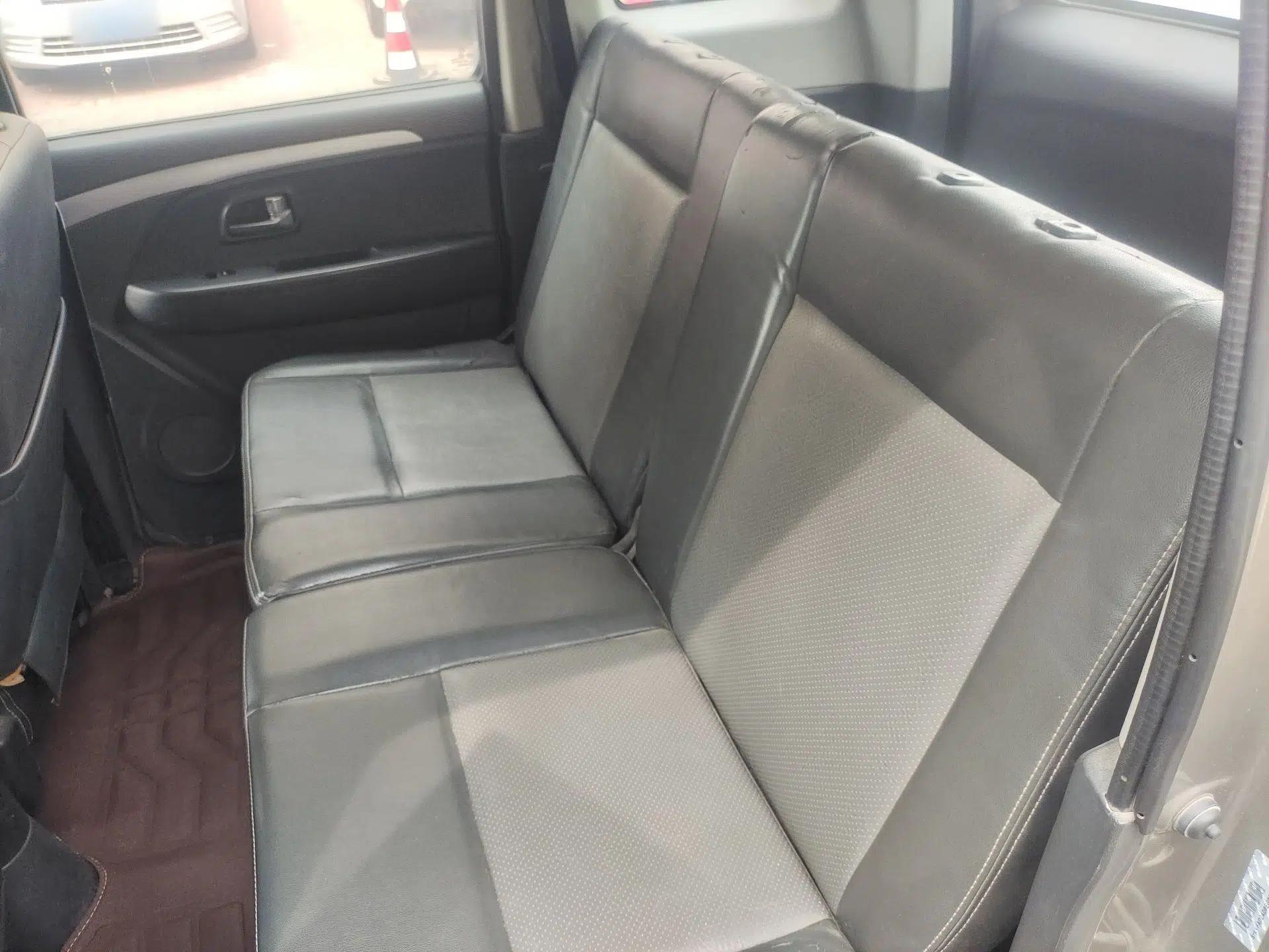 Suzuki Wagon R X5 2013 Cruise Edition 1.4L VVT Luxury Model China IV Standard — миниатюра 18