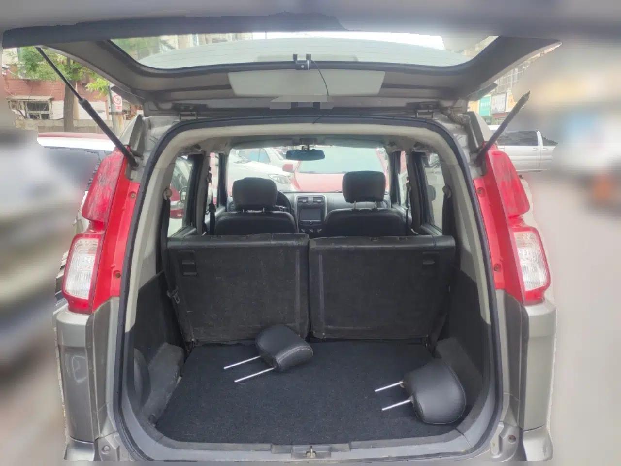 Suzuki Wagon R X5 2013 Cruise Edition 1.4L VVT Luxury Model China IV Standard — миниатюра 20