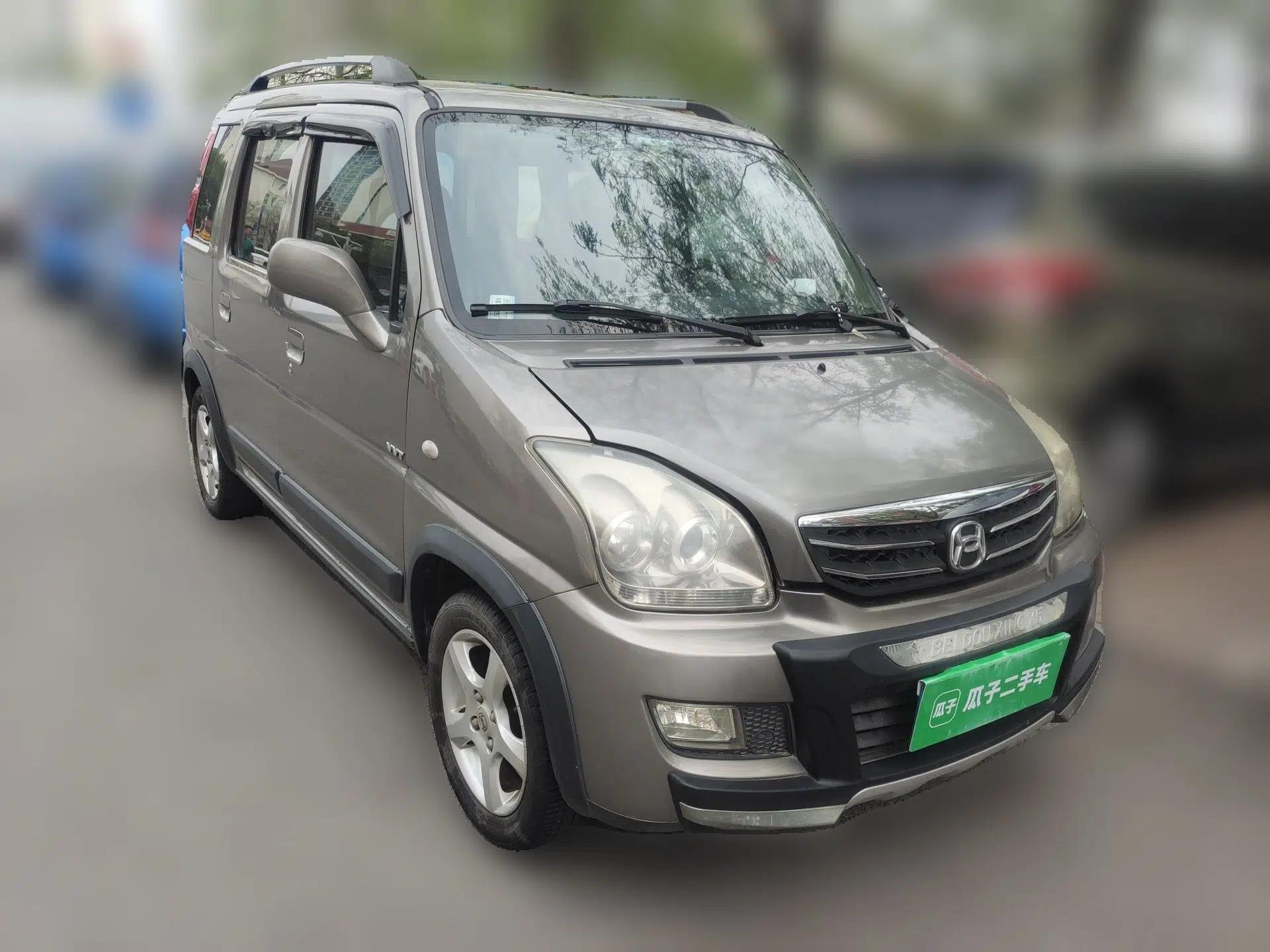 Suzuki Wagon R X5 2013 Cruise Edition 1.4L VVT Luxury Model China IV Standard — миниатюра 3
