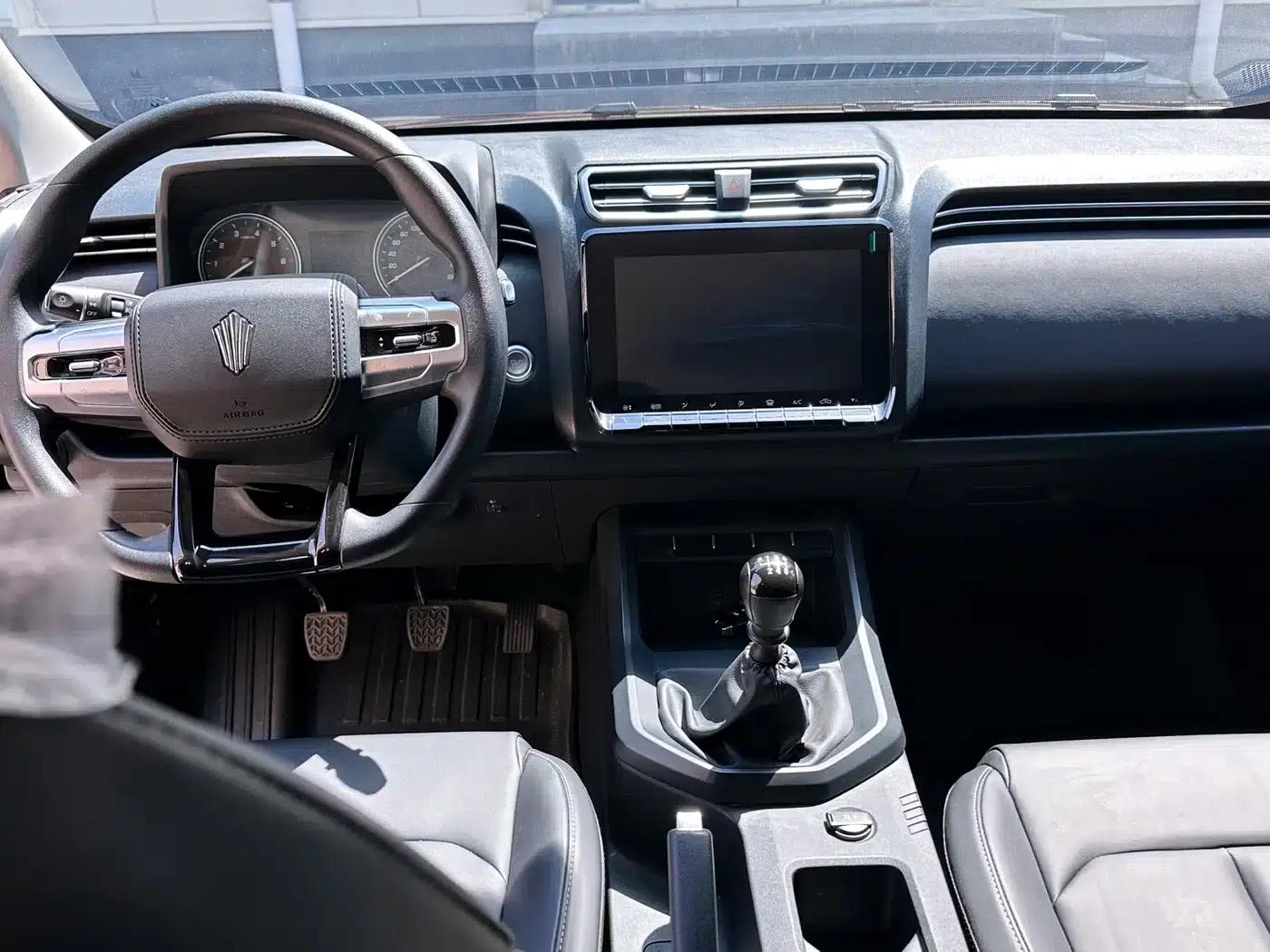 Dadao 2024 All-Rounder 2.3T Gasoline Manual 2WD Standard Wheelbase Comfort Edition — миниатюра 7