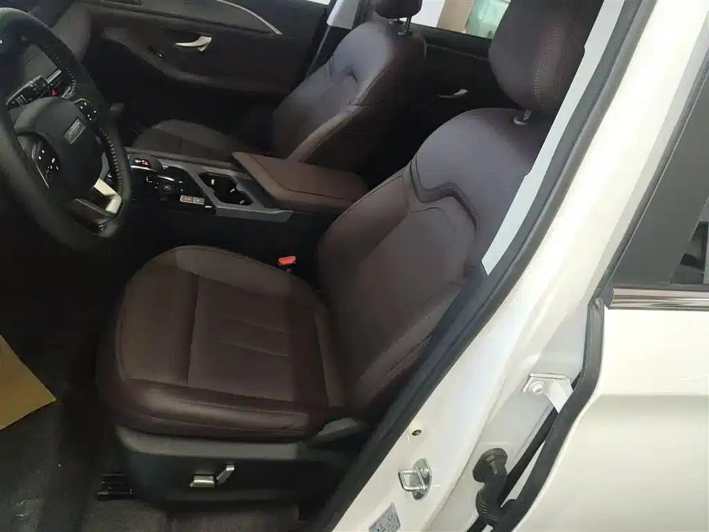 Jetour X90 PLUS 2024 1.6TD DCT Villa 5-seater — миниатюра 11
