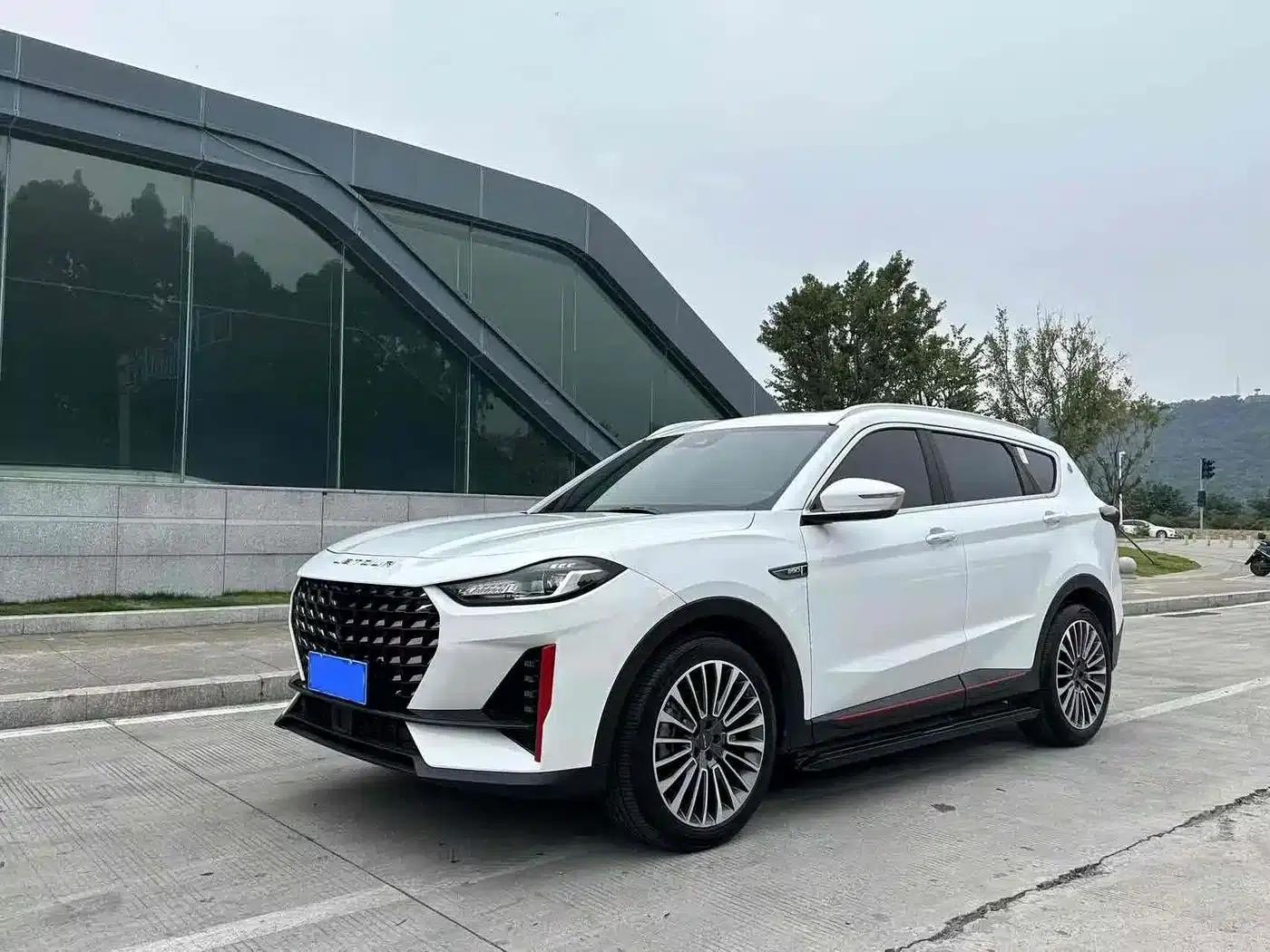 Jetour X70 PRO 2023 1.6T DCT Enjoy PRO 7-seater — миниатюра 1