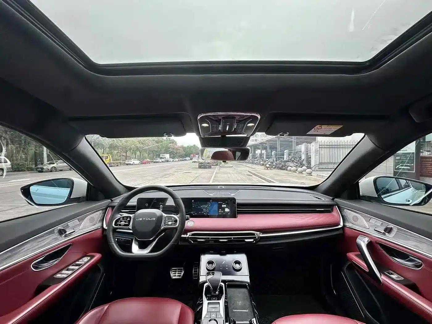 Jetour X70 PRO 2023 1.6T DCT Enjoy PRO 7-seater — миниатюра 4