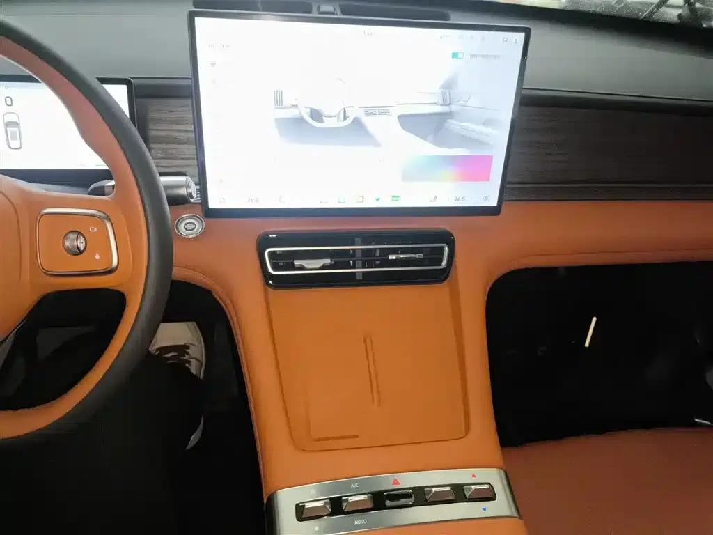 Jetour X70L 2026 2.0TD Automatic Flagship 7-Seater — миниатюра 7