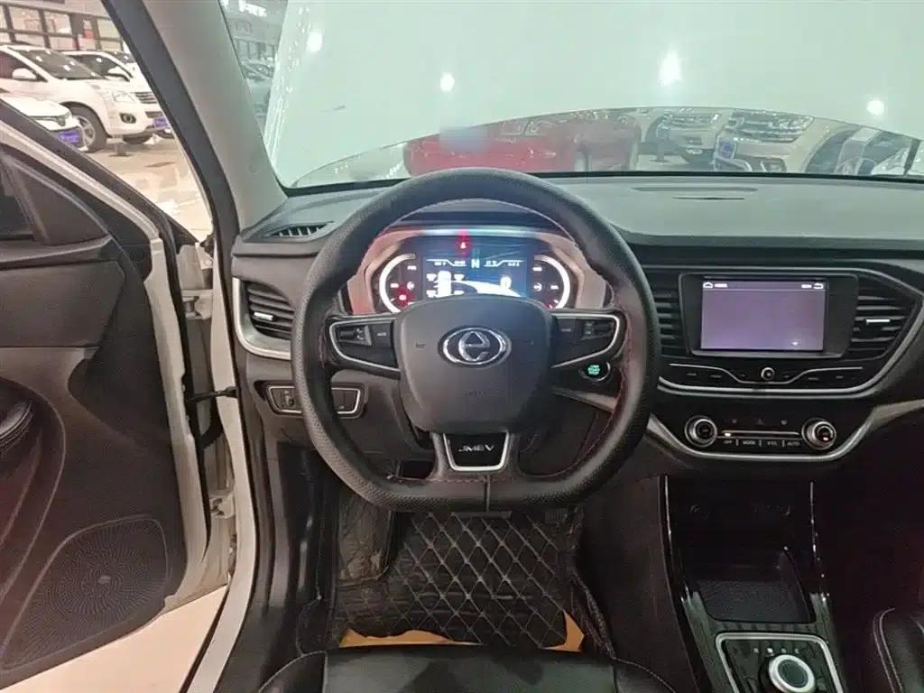 Yizhi EX5 2018 Yue Dong Edition — миниатюра 11