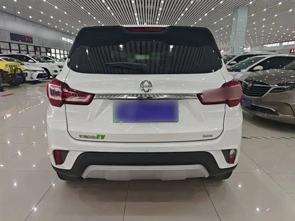 Yizhi EX5 2018 Yue Dong Edition — миниатюра 6