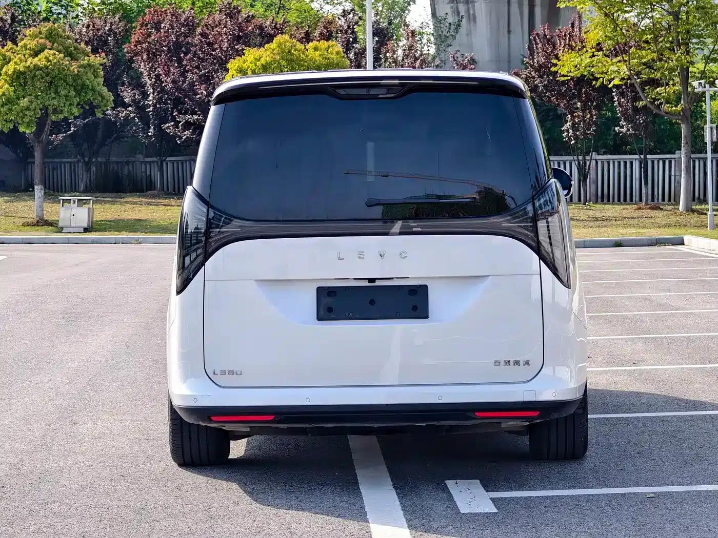 Wingzhen L380 2024 Model, 140-degree, 6-seater, 4WD Ultra — миниатюра 7
