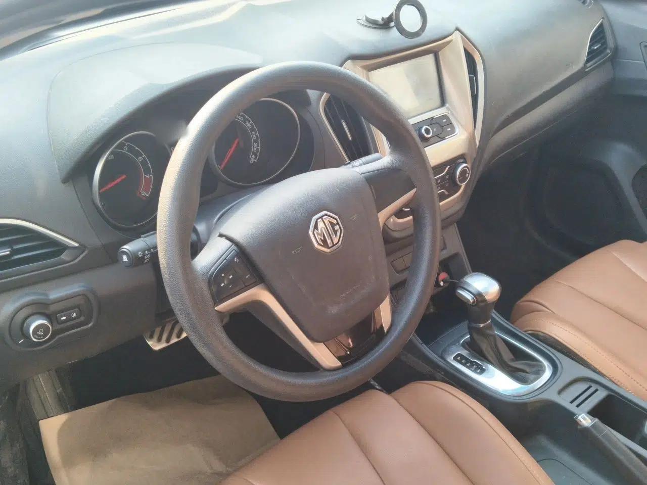 MG GT 2016 1.5T Automatic Value-Added Luxury Edition — миниатюра 11