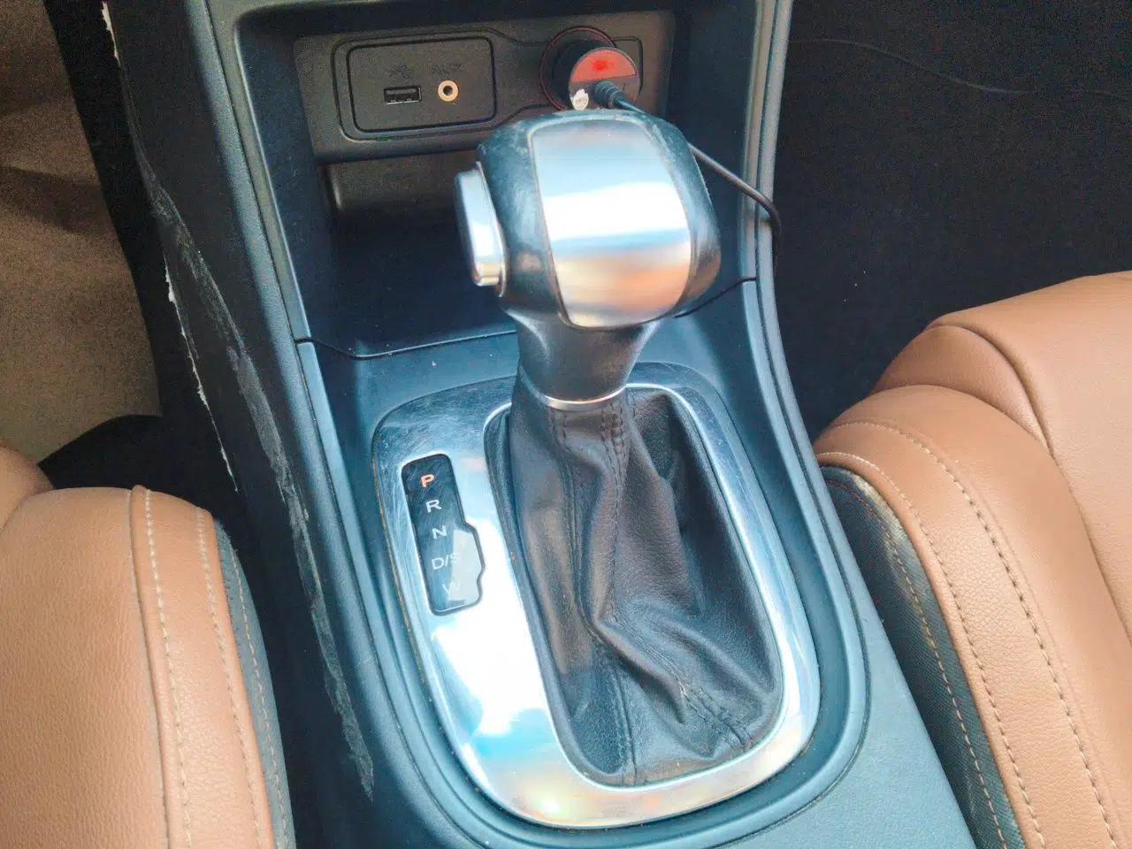 MG GT 2016 1.5T Automatic Value-Added Luxury Edition — миниатюра 15