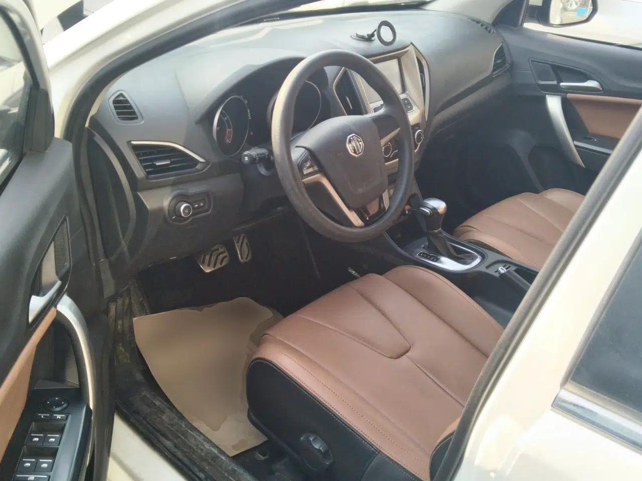 MG GT 2016 1.5T Automatic Value-Added Luxury Edition — миниатюра 17