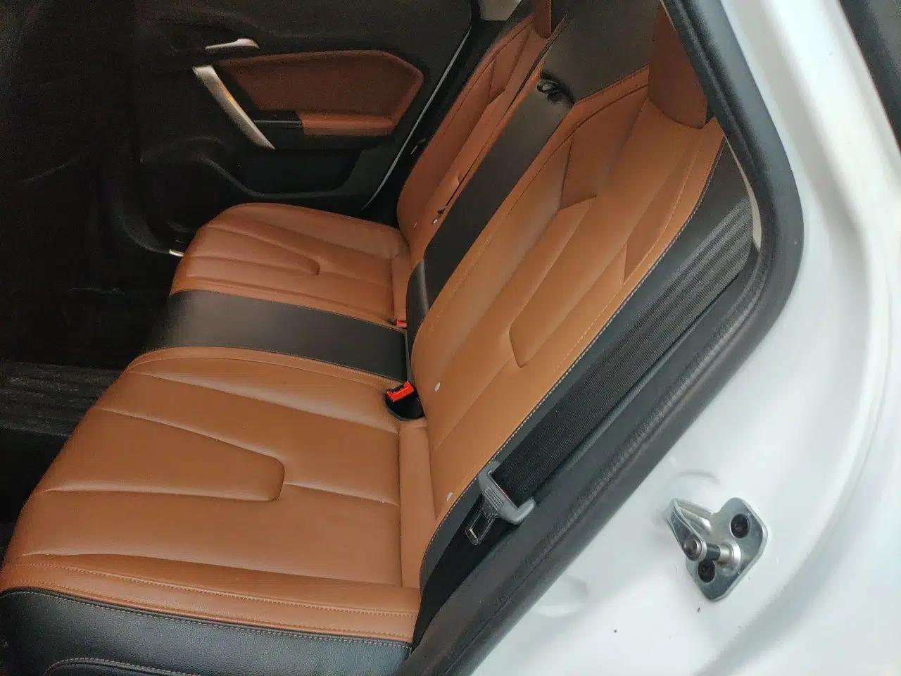MG GT 2016 1.5T Automatic Value-Added Luxury Edition — миниатюра 18